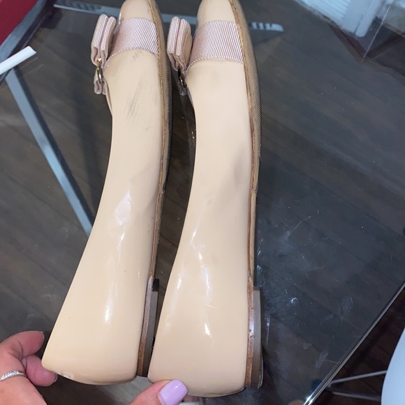 Ferragamo Varina in Nude Size 7.5 B - Picture 14 of 14